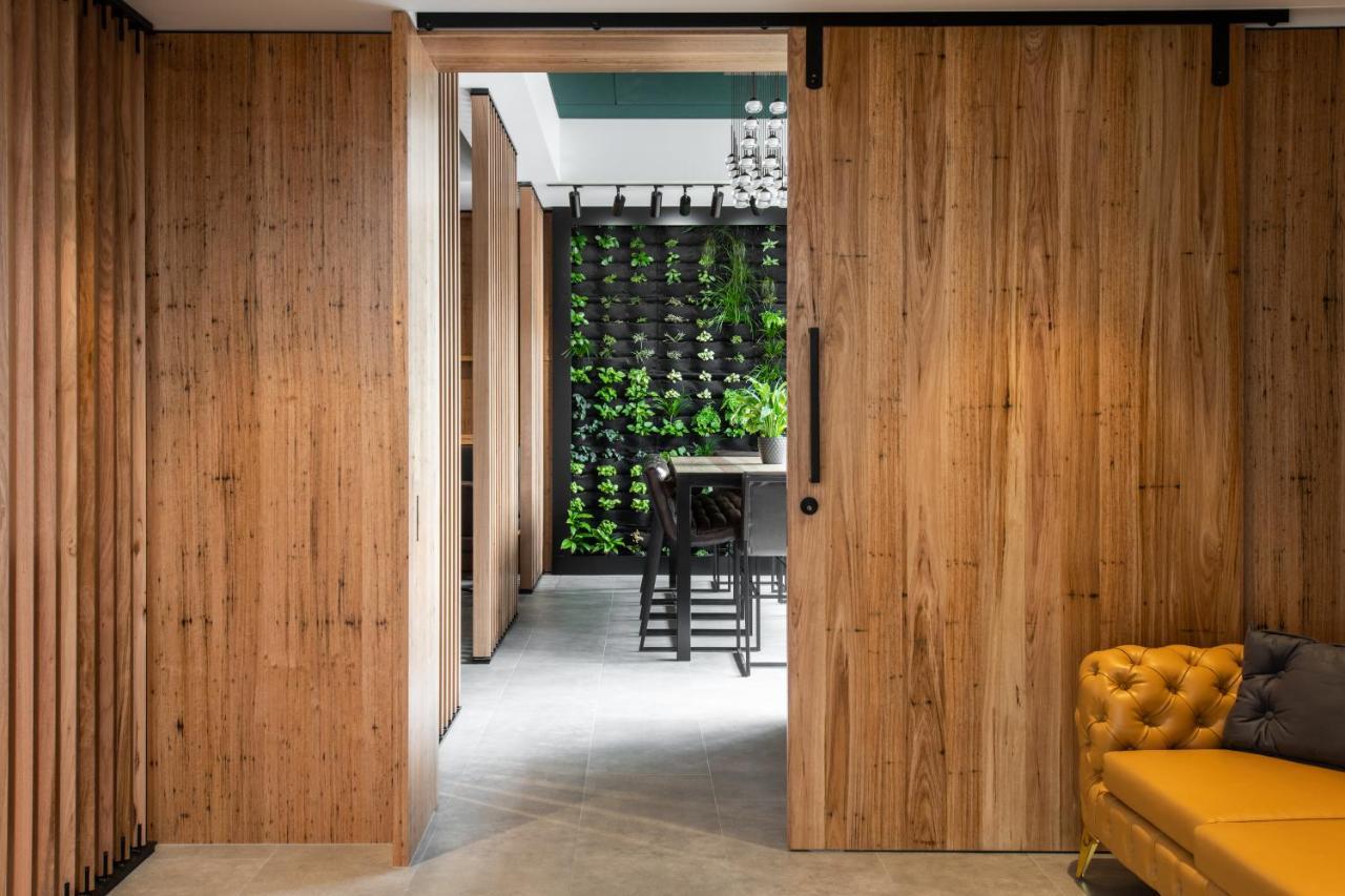Hotel Verge Лонсестън Екстериор снимка