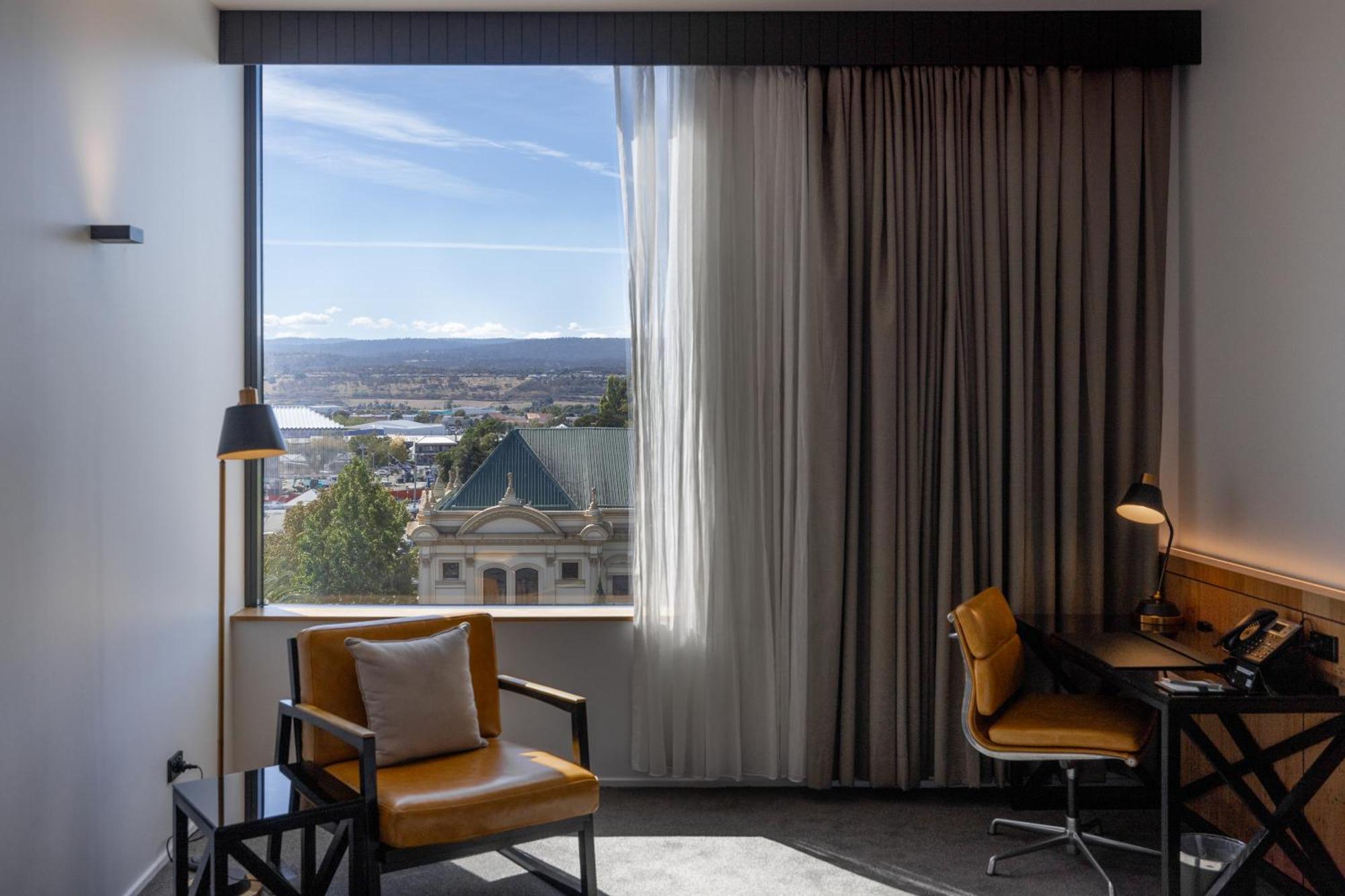 Hotel Verge Лонсестън Екстериор снимка