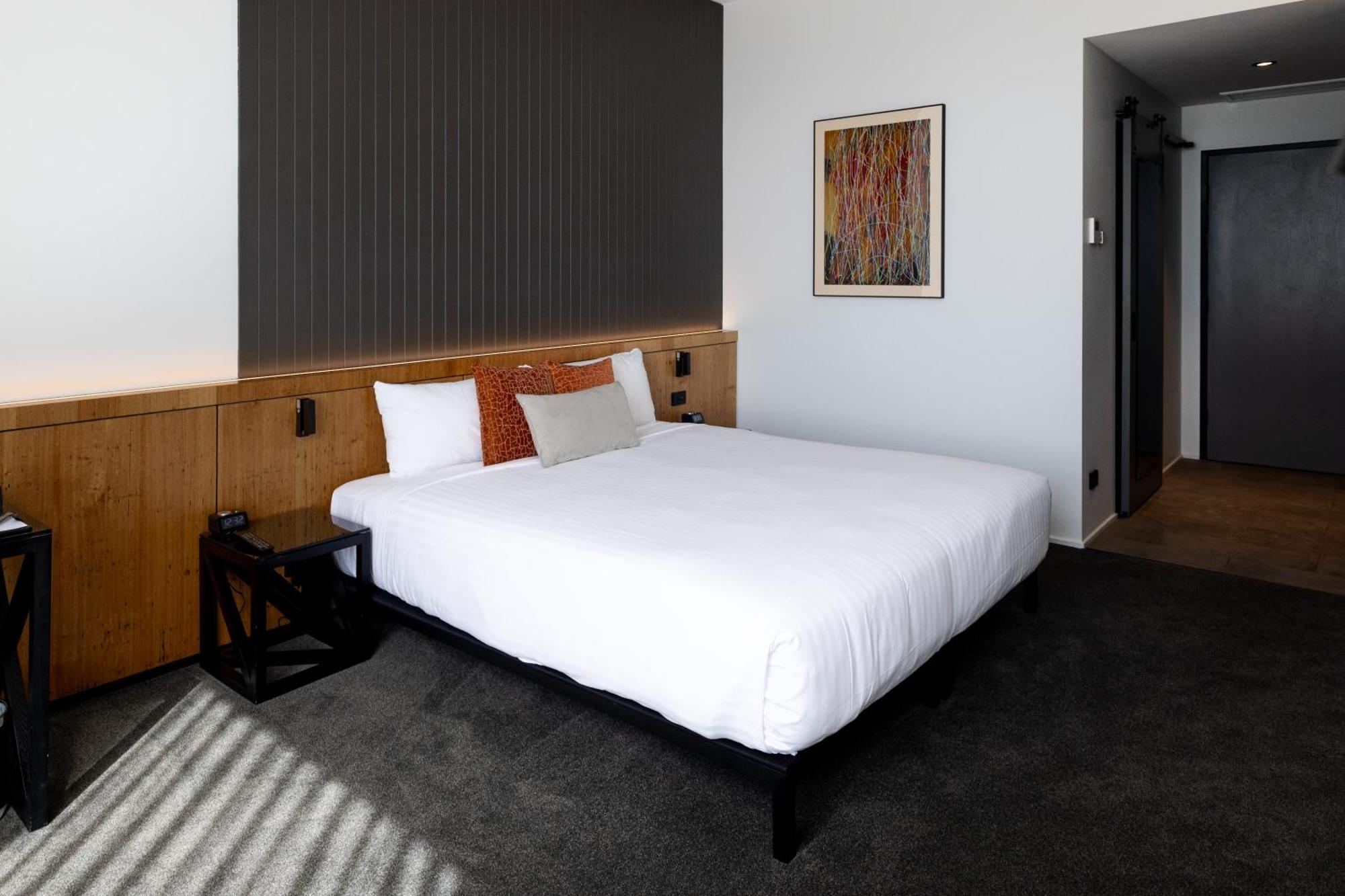 Hotel Verge Лонсестън Екстериор снимка